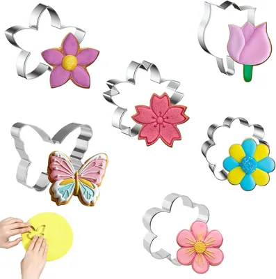 Produktbild von Ausstechformen mit Blumenmuster – Set mit 6 Teilen – Edelstahl – Motive: Schmetterling, Tulpe, Kirschblüte – Vielseitig einsetzbar für Kekse
