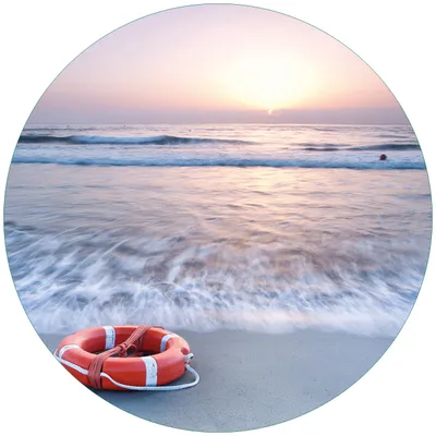 Produktbild von Wallario Premium Glasbild, freischwebende Optik, kräftige Farben, rund 50cm Durchmesser, Motiv Rettungsring am Strand bei Sonnenuntergang