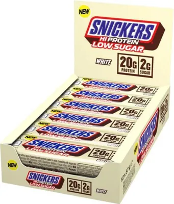A box of Snickers Hi Protein Low Sugar White chocolate bars.