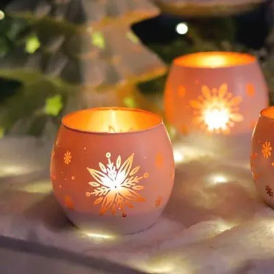 Produktbild von Set von 4 weißen Schneekerzenhaltern - Weihnachtsdekoration