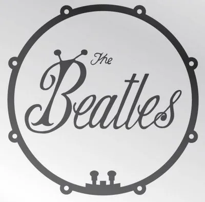 Produktbild von The Beatles - Kühlschrank-Magnet, Buglogo und Schlagzeug RO9707 (Einheitsgröße) (Grau/Weiß)