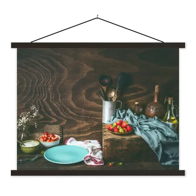Produktbild von MuchoWow® Textilposter Rustikal - Obst - Küchenutensilien - Erdbeere 150x113 cm mit schwarzem Rahmen - Wohnzimmer