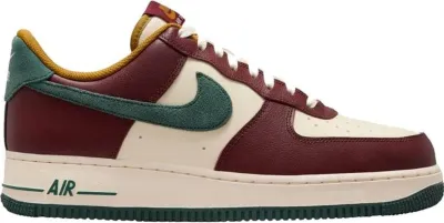 Produktbild von Schuhe Nike Air Force 1 '07 LV8 HQ3612113