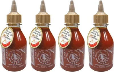Produktbild von 4er Pack - FLYING GOOSE Sriracha (4x 200ml) | scharfe Chilisauce mit extra Knoblauch