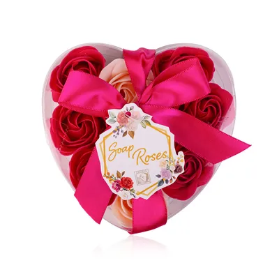 Geschenkbox mit rosa-aprikoten Baderosen