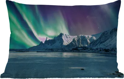 Produktbild von MuchoWow® Outdoor Kissen - Nordlichter - Schnee - Norwegen - 60x40 cm - Wetterfest - Lounge Kissen - Zierkissen - Kissen für Innenräume