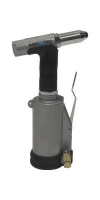 Image de Riveteuse pneumatique Aerotec (9000 N / jusqu'à 4,8 mm) - 20150012