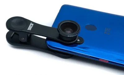 Produktbild von SYSTEM-S Weitwinkel und Makro Linse mit Clip und Schutztasche in Schwarz für Smartphone