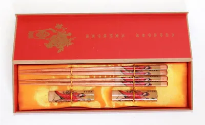 Produktbild von 004 Asia Essstäbchen Set Bänkchen Holz Geschenkbox 2 Pers Geisha