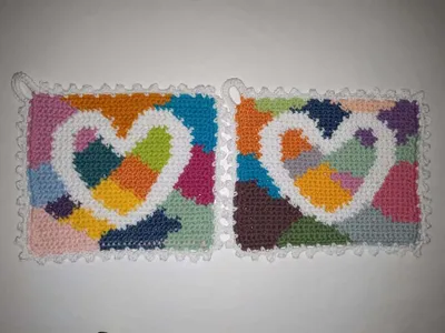 Produktbild von 1 Paar Topflappen Herzen, Handarbeit gehäkelt Baumwolle Herz Liebe