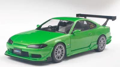 Image de Solido modèle réduit de voiture à l'échelle 1:18 Nissan Silvia S15 SPEC-R AERO vert 1999 S1812203