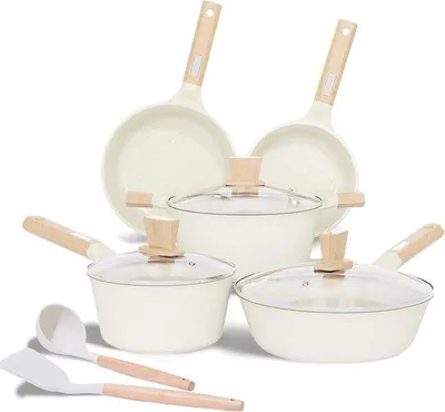 Productafbeelding van Famanu pannenset, 15-delig, met beige coating met een granietlook - geschikt voor inductiekookplaten