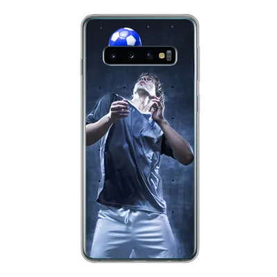 Produktbild von MuchoWow® Handyhülle Schutzhülle Hülle für Samsung Galaxy S10 Hochbegabter Fußballer Silikon Softcase Handy Hülle - Handytasche
