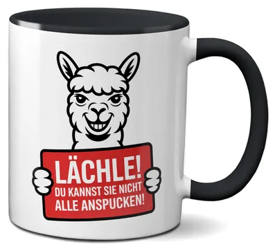 Produktbild von TassenKing Tasse mit Spruch "Lächle! Du kannst sie nicht alle anspucken" V2 - Lustige Kaffeetasse mit Lama Alpaka Motiv - Geschenk Geburtstag Büro Kollegen – Keramik 330ml schwarz