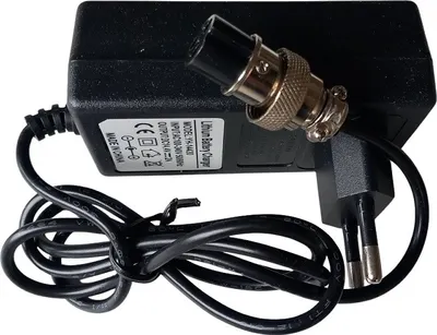 Produktbild von Akku Ladegerät Netzteil Adapter 14,4V 3-Pin Elektro Miniquad ATV Batterie Charger