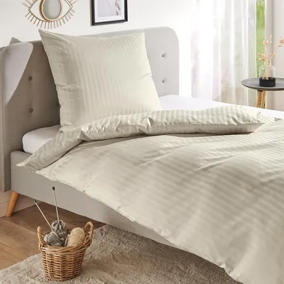 Produktbild von Traumschlaf Mako-Satin Bettwäsche Stripe 2x Kissenbezug 40x80 cm beige