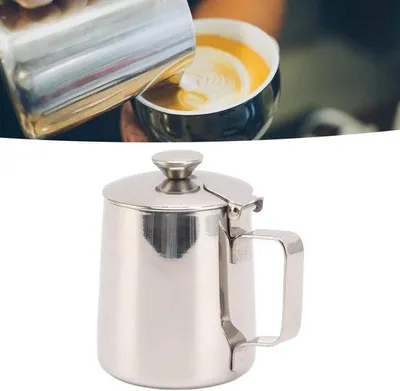 Image de Pot à lait en acier inoxydable de 350 ml pour la mousse de lait et le cappuccino