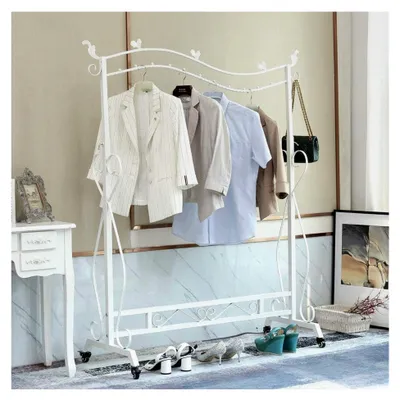 Produktbild von Kleiderständer im Vintage-Stil, höhenverstellbar von 120 bis 160 cm, mit Rollen und Schraubenschlüssel, Metall (Weiß mit Rollen)
