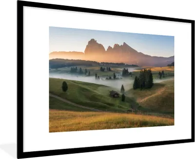 Produktbild von MuchoWow® Gerahmtes Poster Berg - Nebel - Landschaft 90x60 cm - Poster mit Schwarzem Bilderrahmen Wandposter Rahmen Foto Bilder - Wanddekoration - Fotos
