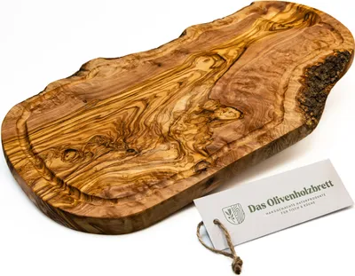 Produktbild von Servierbrett aus Olivenholz im Naturschitt mit Saftrille 45 cm