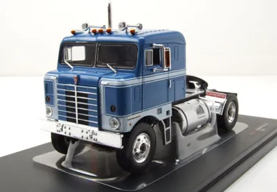 Produktbild von ixo models TR154 Kenworth Bullnose Zugmaschine 1950 blau 1:43
