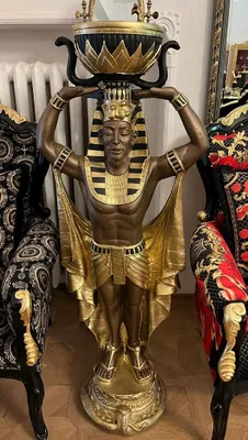 Produktbild von Casa Padrino Luxus XXL Deko Skulptur Ägypter mit Blumentopf Bronze / Gold / Schwarz H. 130 cm - Wetterbeständige XXL Deko Figur mit Blumentopf - Wohnzimmer Deko - Garten Deko