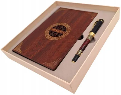 Immagine prodotto di Set regalo: quaderno A5 con copertina in legno + elegante penna. Modello EE2 Premium