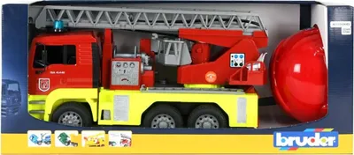 Produktbild von bruder MAN TGA Feuerwehr m. Drehleiter + L&S Modul+Feuwerwehr Spielhelm