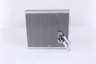 Image de Evaporateur de climatisation NISSENS 92375