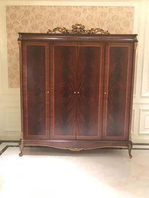 Immagine prodotto di Armadio camera da letto armadio in legno stile antico barocco rococò armadi E70