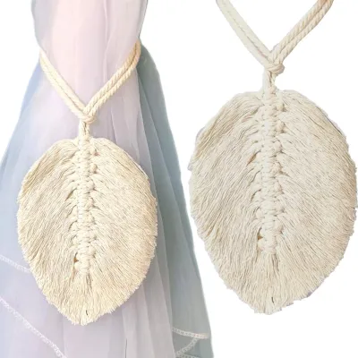 Produktbild von 2 Stück Boho-Gardinenhalter Makramee Baumwolle beigefarben weiß 14,5 x 12 cm