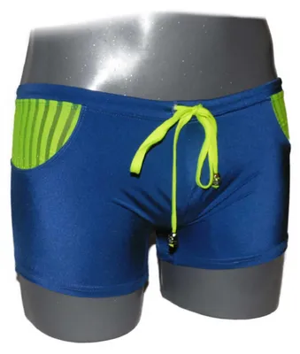 Produktbild von Badehose für Herren, Blau, Größe L, gefertigt aus 95% Polyester und 5% Elasthan