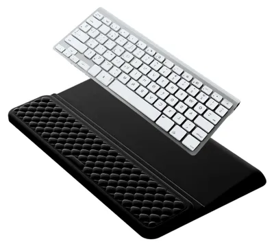 Produktbild von Ergonomische Handballenauflage für Tastaturen mit 15° Neigung und Memory-Schaum, rutschfeste Handgelenkauflage für Büro, Gaming und Homeoffice (Schwarz)