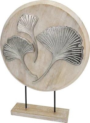 Image de Relief mural "Ginkgo" de la marque Gilde.
Bois de mangue, feuilles de gingko en aluminium.
Dimensions :
Longueur : 7,0 cm
Largeur : 38,0 cm
Hauteur : 50,0 cm
Référence : 45715