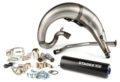 Productafbeelding van STAGE6 STREETRACE uitlaatsysteem, CNC-gefreesd, blauw en zwart, met hoge montage, geschikt voor Derbi D50B.