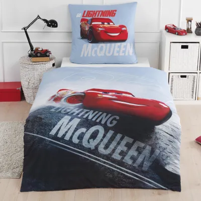 Produktbild von Cars Bettwäsche 135x200 + 80x80 cm 2 tlg., 100 % Baumwolle in Renforcé, Kinderbettwäsche für Jungen Disney's Cars Auto, Lightning McQueen