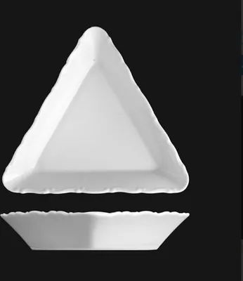 Produktbild von Dreieckige Kompottschale 14 cm, weißes Porzellan, Verona, G. Benedikt