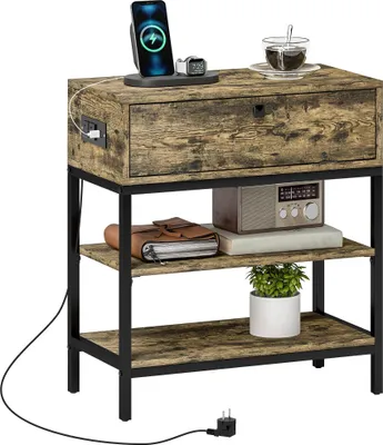 Image de Table d'appoint - Style industriel avec 2 prises électriques et 2 ports USB - Tiroir et 2 tablettes - 60 × 30 × 66,5 cm - Rectangulaire, bois - Marron chocolat