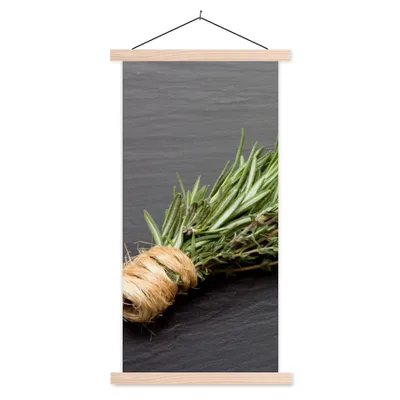Produktbild von MuchoWow® Textilposter Thymian - Kräuter - Grün - Tisch - Küche - Stein 60x120 cm mit holzfarbenen Rahmen - Holz