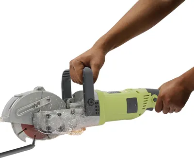Produktbild von Wandnutfräsmaschine, 4000 W maximale Leistung, 46 x 18 cm Abmessungen, 120 mm Sägeblattdurchmesser, 6000 U/min Leerlaufdrehzahl, einstellbare Nuttiefe und -breite