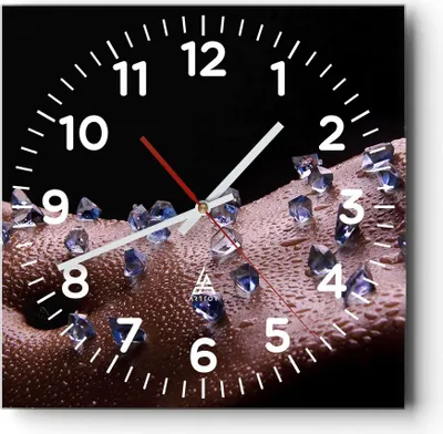 Produktbild von Wanduhr - Quadrat - Glasuhr - Frau Körper Kristalle Wassertropfen - 30x30cm - Schleichendes Uhrwerk - Lautlos - zum Aufhängen bereit - Dekoration Modern - Wanddekoration aus Glas - C4AC30x30-0341