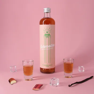 Produktbild von Schmolles Rhabarber-Vanille Likör // 0,5L 15%