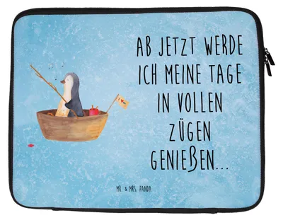 Produktbild von Mr. & Mrs. Panda Laptop Tasche Pinguin Angelboot 27 x 36 cm - Eisblau - Geschenk, Hülle, Boot, Trennung, Notebook, Leben, Laptoptasche, Motivation, Optimistisch