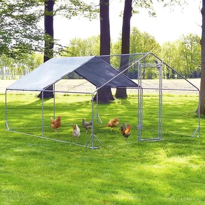 Imagen del producto de Jaula exterior de metal para gallinas, volera de 300x200x195 cm