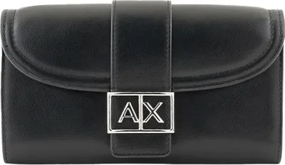 Produktbild von Armani Exchange AX Modeartikel mit klassischem Design im sportlichen Bekleidungsstil