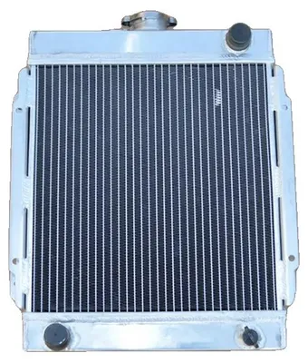 Zdjęcie produktu dla Radiator, wykonany z aluminium, grubość 56 mm, pasujący do modelu Datsun 1200 z manualną skrzynią biegów, zapewniający wysoką wydajność chłodzenia, idealne dopasowanie