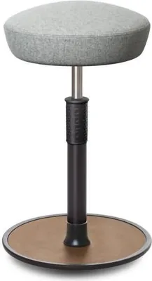 Produktbild von Sitz- Stehhocker Free Tall Hutsitz kvadrat Divina Mel. h.grau schwarz /Natur.