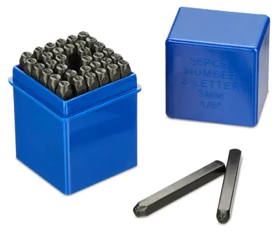 Zdjęcie produktu dla Zestaw liter do stemplowania Relaxdays, 36 elementów, stempel 3 mm, skóra i metal, zestaw stempli A–Z i 0–9, stal, czarny, Obraz wygenerowany przez AI