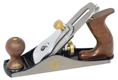 Produktbild von Spear & Jackson CSP3 Tischler-Putzhobel Nr. 3, Gusseisenkörper, 45 mm Hobeleisen aus Kohlenstoffstahl, präzisionsgefräste Sohle, Handhobel für Tischler- und Schreinerarbeiten