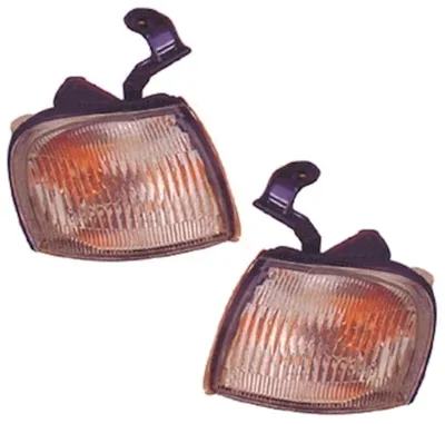 Produktbild von TYC Frontblinker Set für Suzuki Baleno EG 1995 - 1998 vorne Silber Weiß
